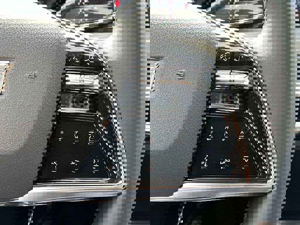 New 2025 Cadillac Lyriq Sport image 14