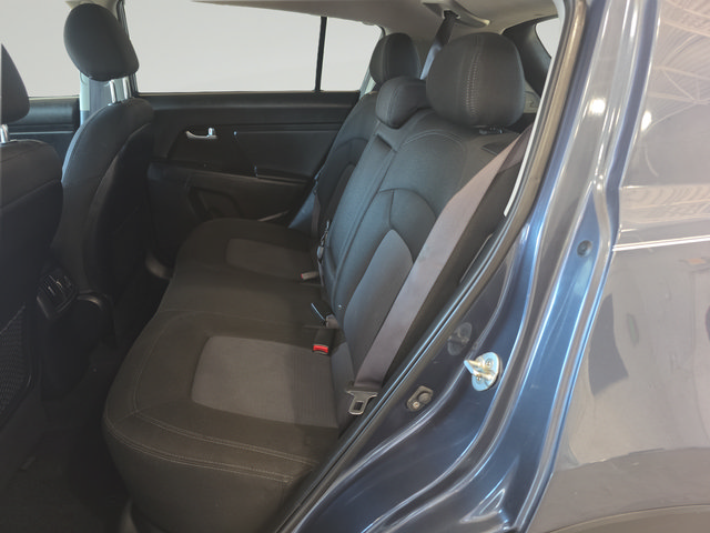 Used 2015 Kia Sportage LX FWD image 24