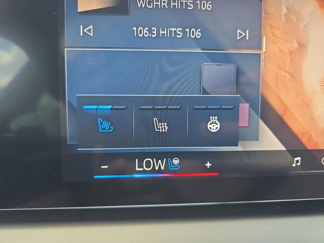 Used 2025 BMW X3 xDrive30i w/ Premium Package image 19