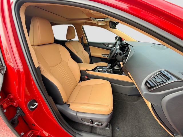 Used 2025 Lexus NX 250 FWD w/ Towing Package (2000 Lbs) image 15