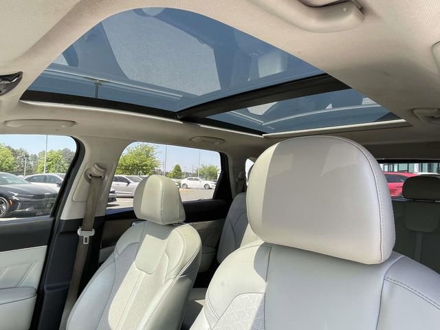 Certified 2022 Kia Sorento SX image 28