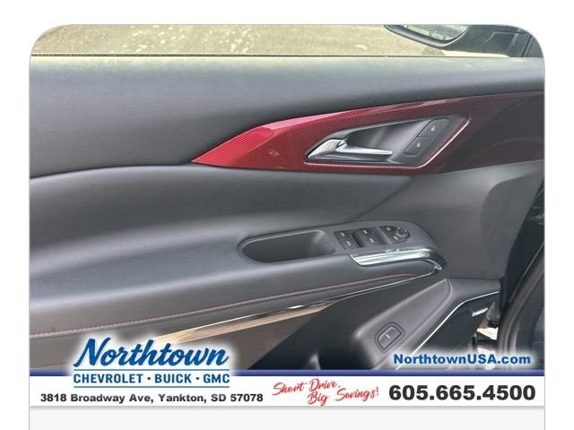 New 2026 Chevrolet Traverse Z71 w/ Enhanced Driving Package AWD/4WD image 11