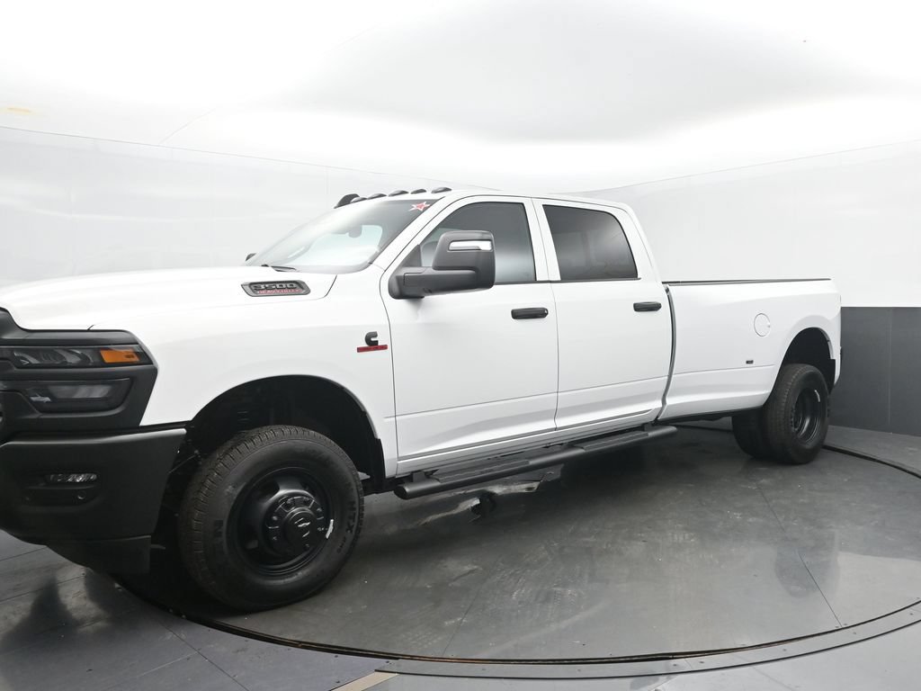 New 2026 RAM 3500 Tradesman AWD/4WD image 8