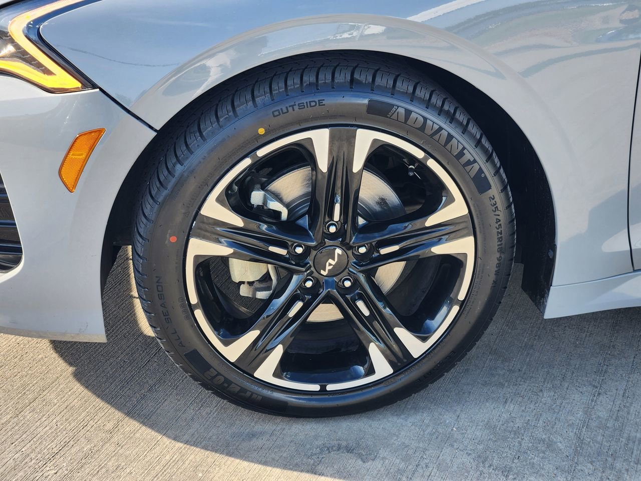 Used 2023 Kia K5 GT-Line FWD image 11