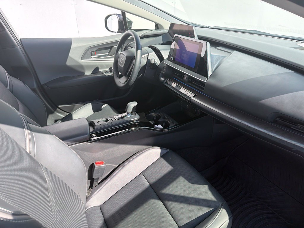 Certified 2026 Toyota Prius XLE AWD/4WD image 7