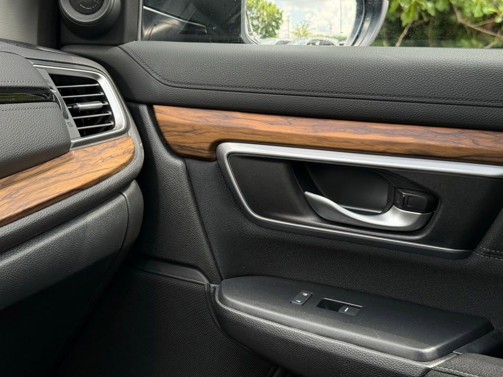 Used 2017 Honda CR-V EX image 39