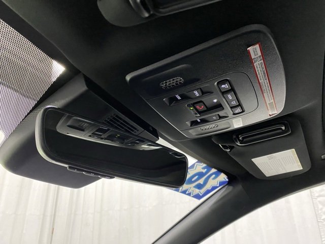 Used 2026 Toyota Camry Hybrid w/ Multimedia Upgrade Package image 22