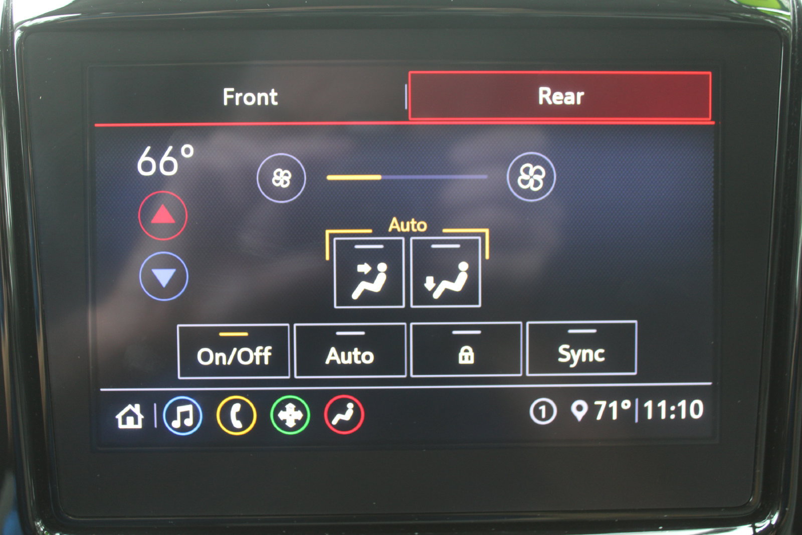 Used 2020 Chevrolet Traverse LT FWD image 58
