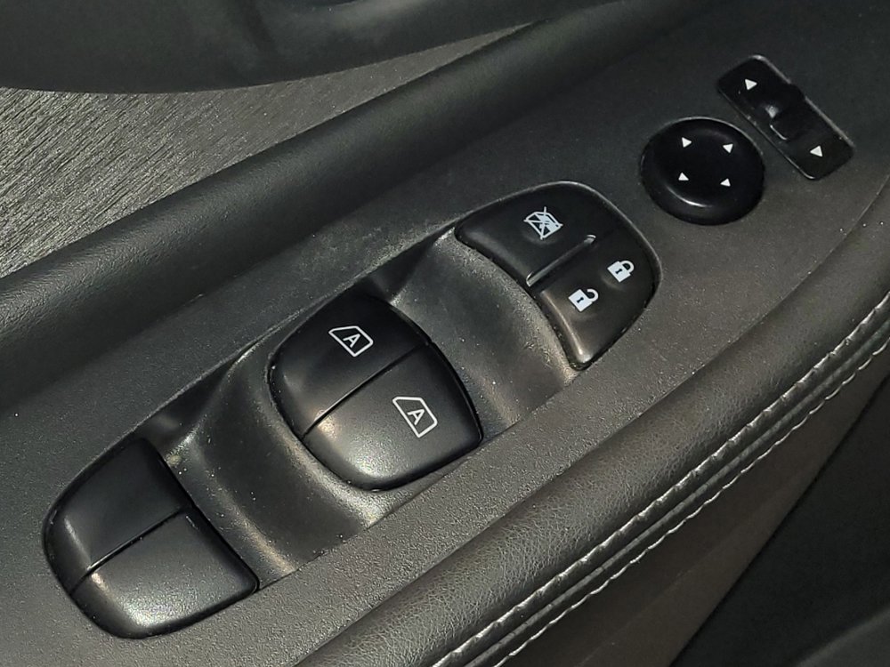 Used 2021 Nissan Murano S image 27