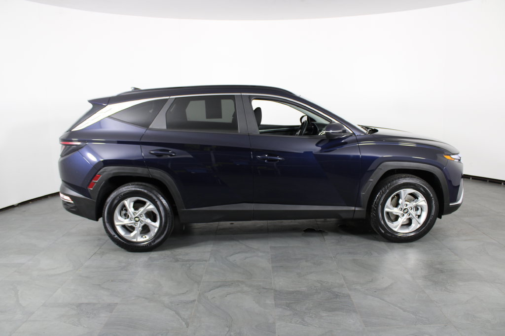 Certified 2023 Hyundai Tucson SEL AWD/4WD image 12