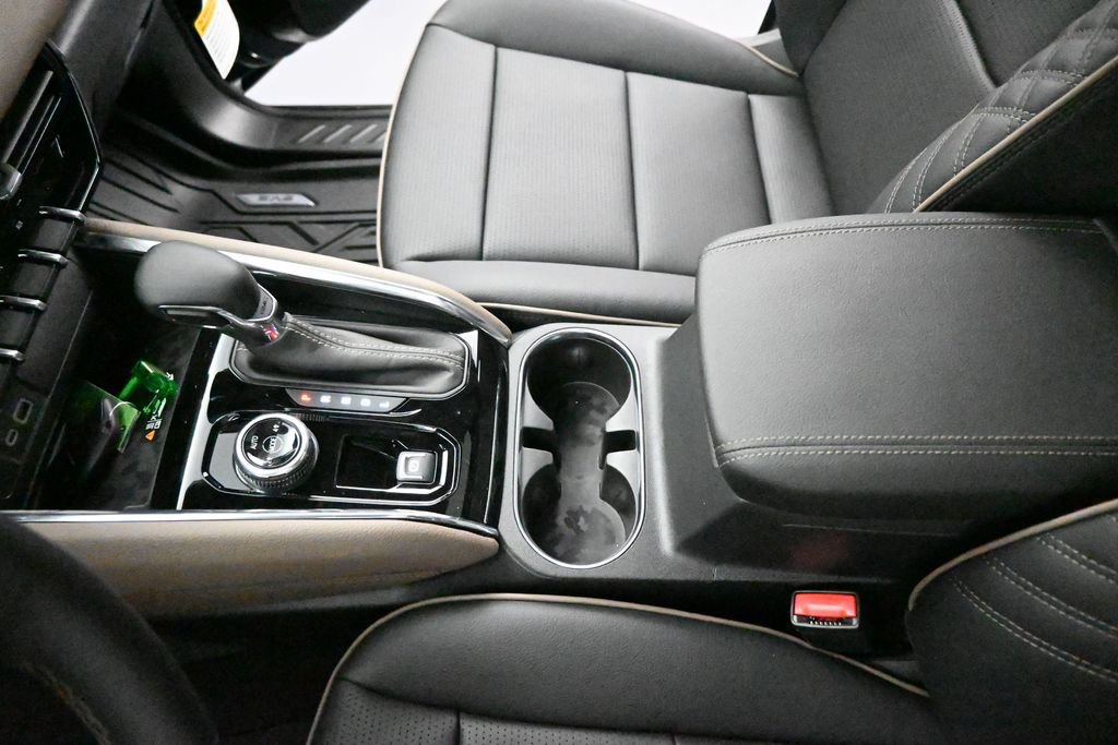 New 2026 GMC Canyon Denali AWD/4WD image 18