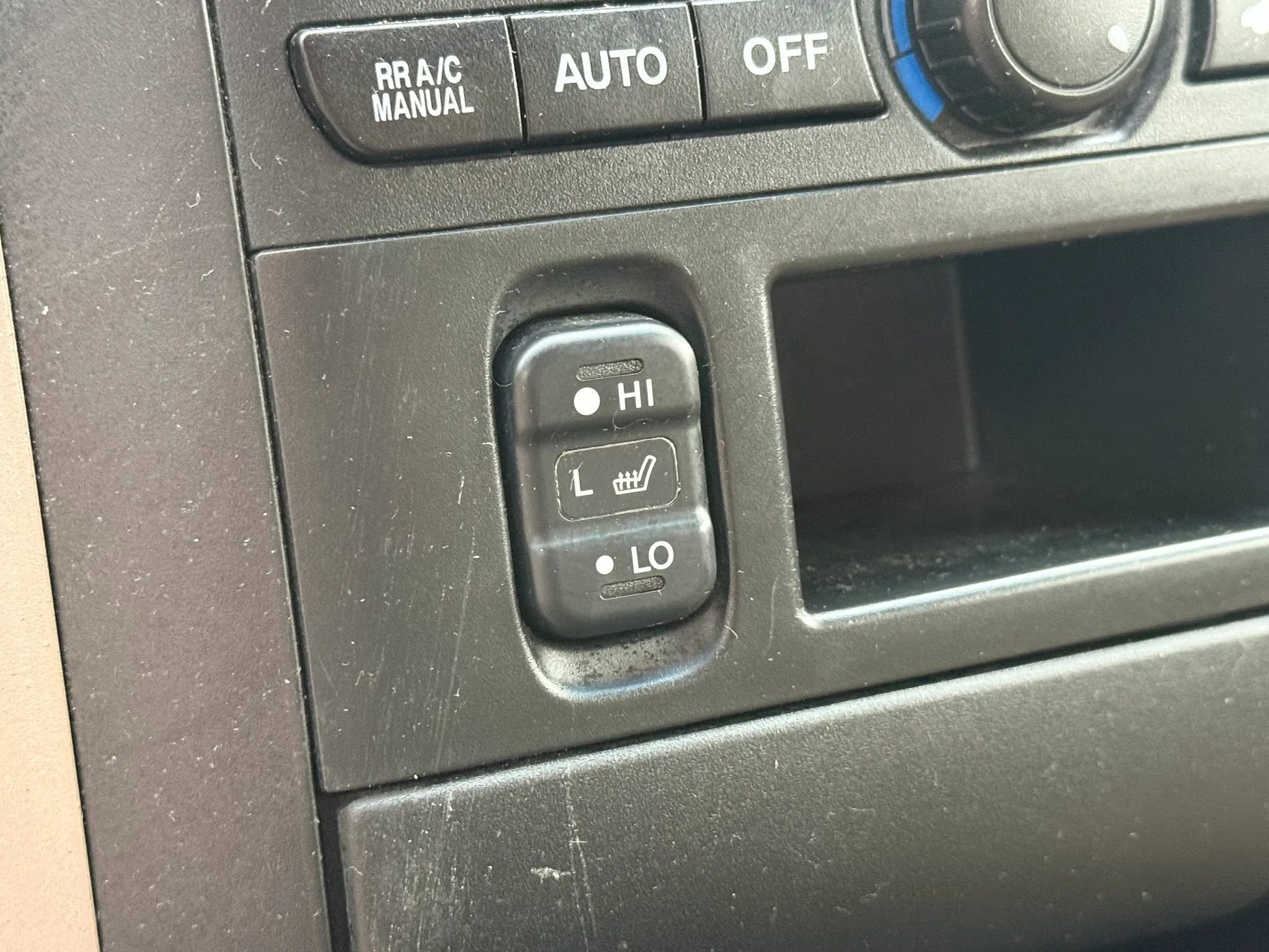 Used 2004 Honda Pilot EX image 21