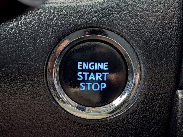 Used 2021 Toyota 4Runner Venture w/ Moonroof Package AWD/4WD image 22