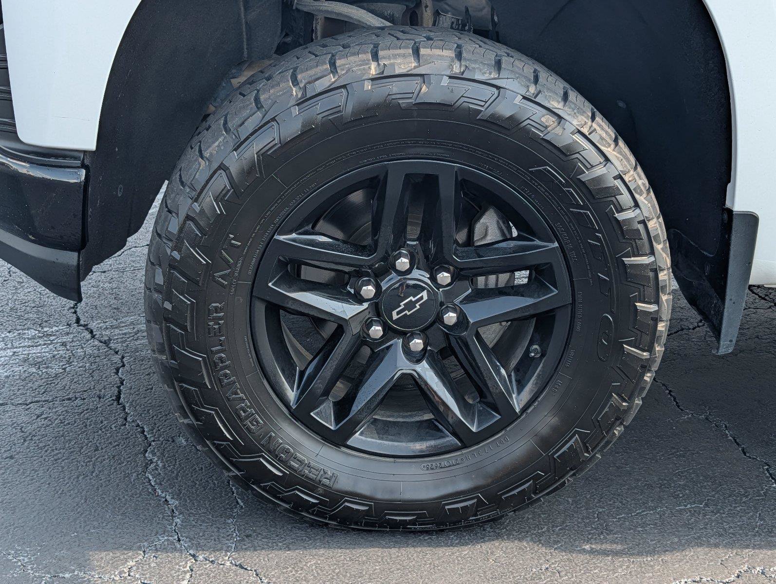 Used 2021 Chevrolet Silverado 1500 LT Trail Boss w/ Convenience Package II AWD/4WD image 11