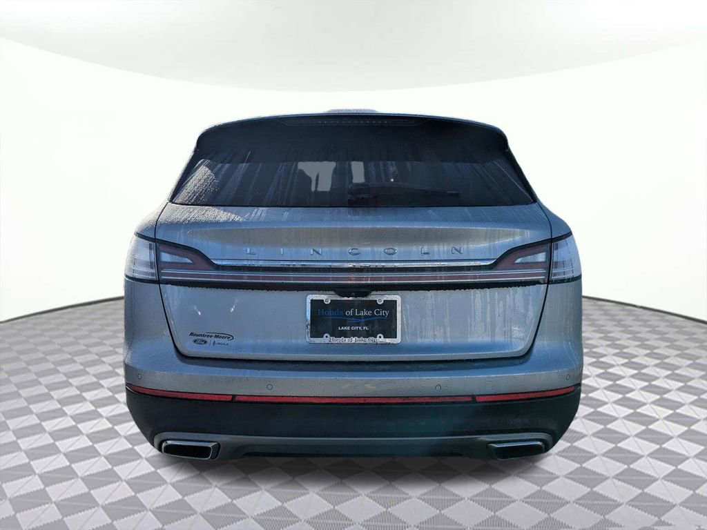 Used 2022 Lincoln Nautilus Reserve w/ Luxury Package image 4
