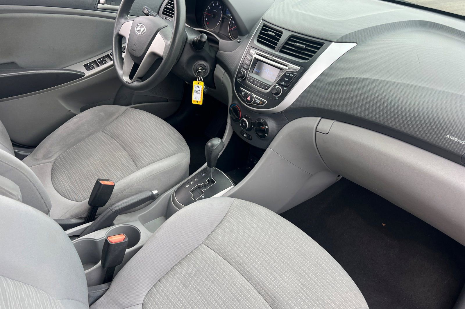 Used 2016 Hyundai Accent SE image 12