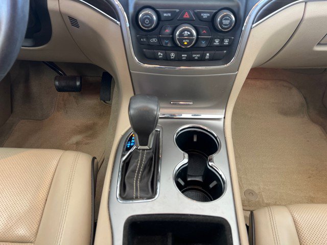 Used 2018 Jeep Grand Cherokee Overland RWD image 23
