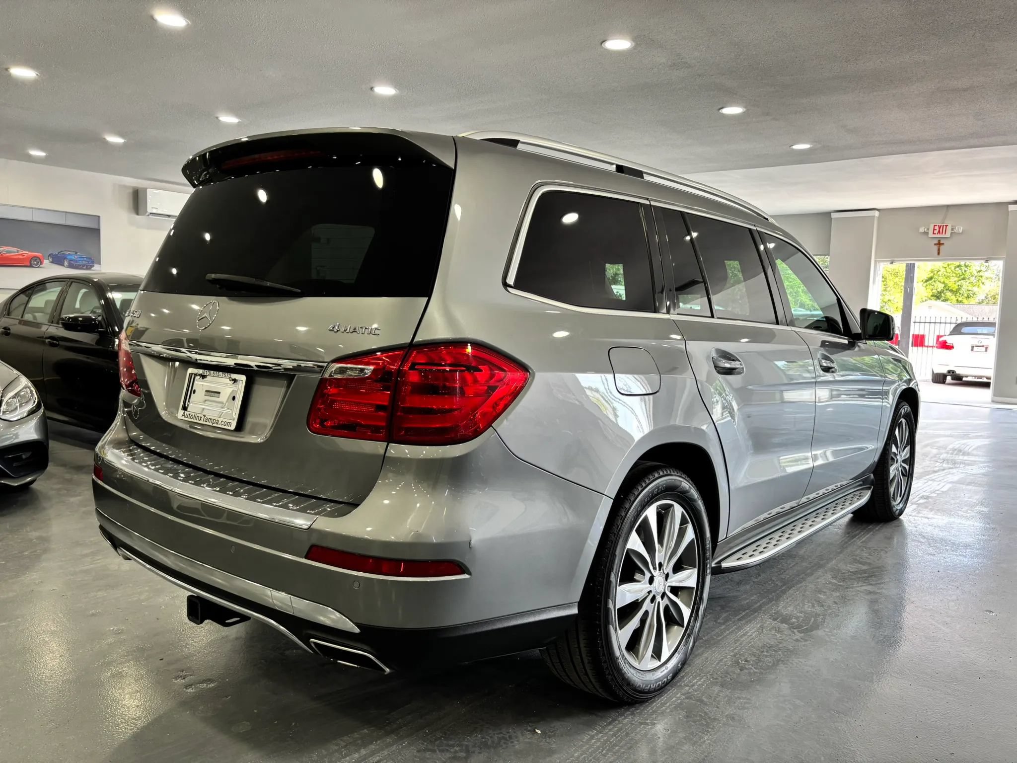Used 2014 Mercedes-Benz GL 450 4MATIC image 7