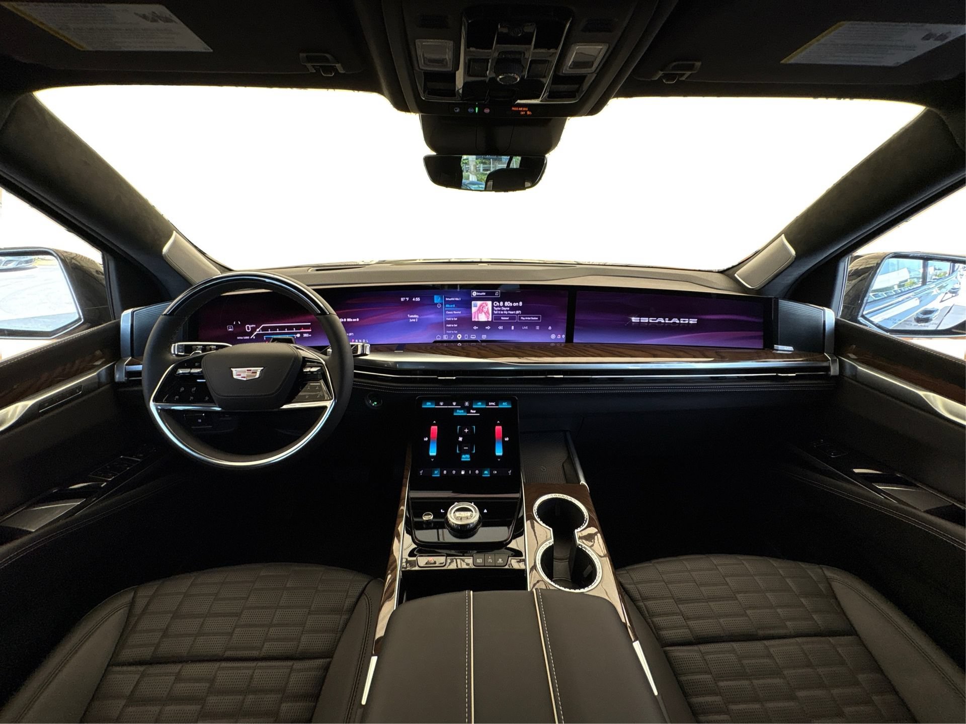 New 2026 Cadillac Escalade Platinum Sport AWD/4WD image 24