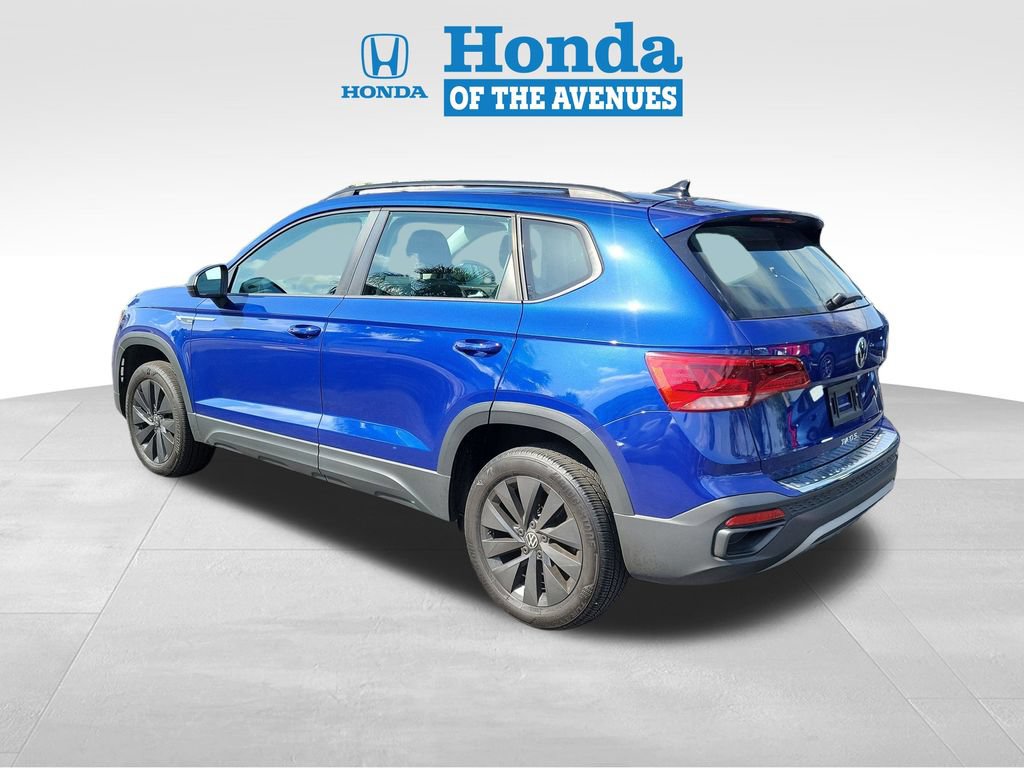 Used 2024 Volkswagen Taos S FWD image 3