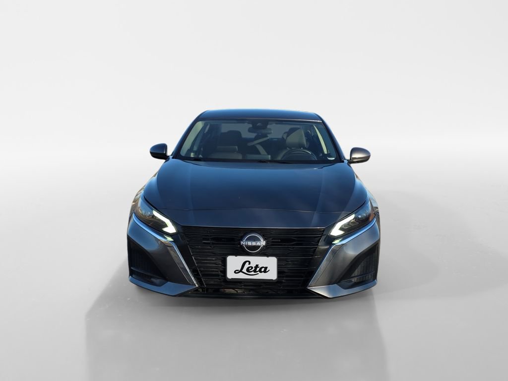 Used 2023 Nissan Altima 2.5 SV image 8