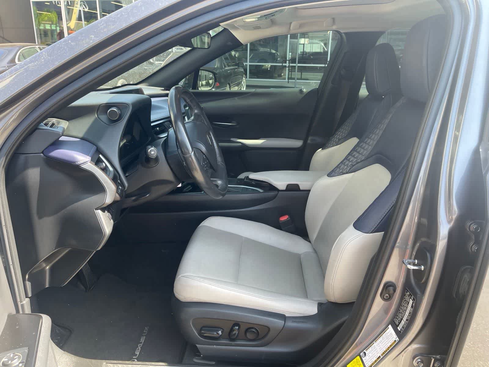 Used 2020 Lexus UX 200 w/ Accessory Package 2 FWD image 6