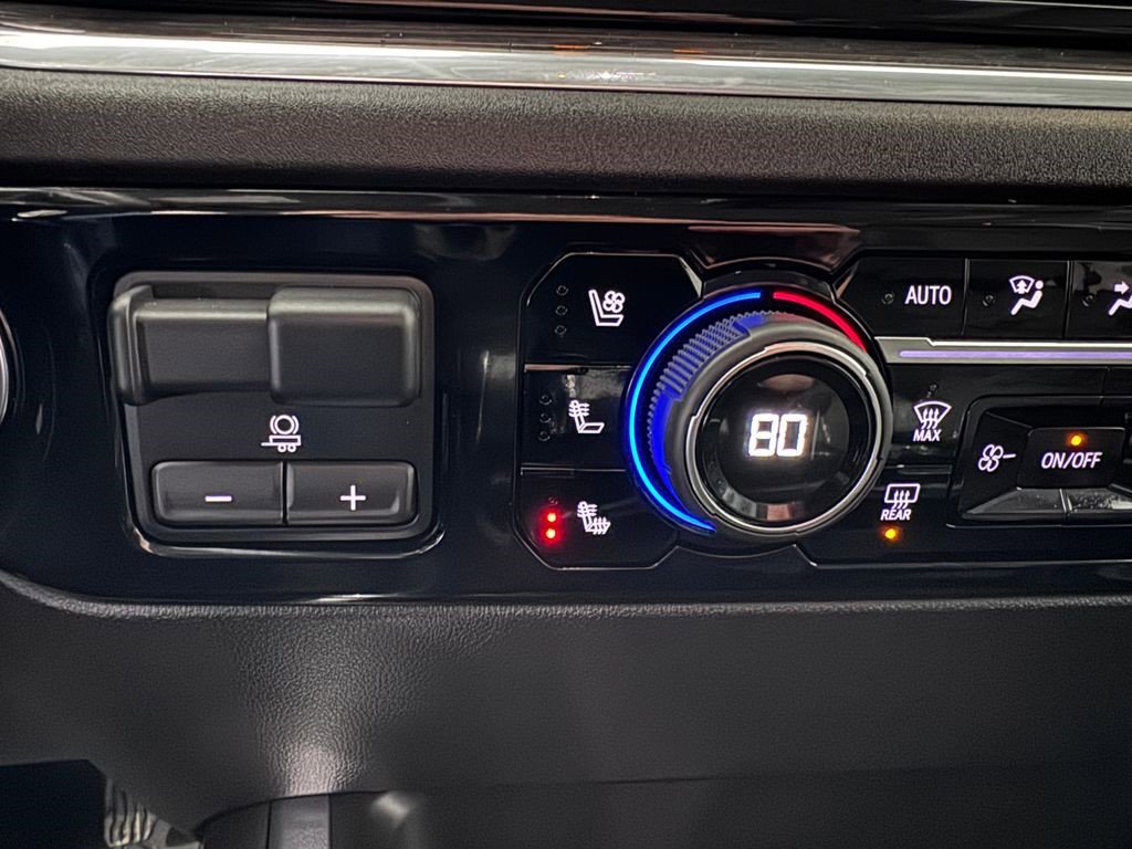 Certified 2025 Chevrolet Silverado 3500 LTZ w/ LTZ Premium Package image 24