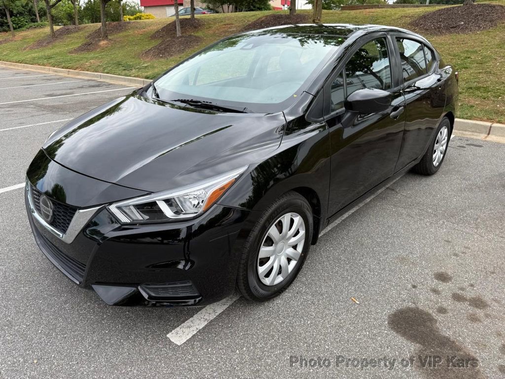 Used 2022 Nissan Versa S FWD image 18