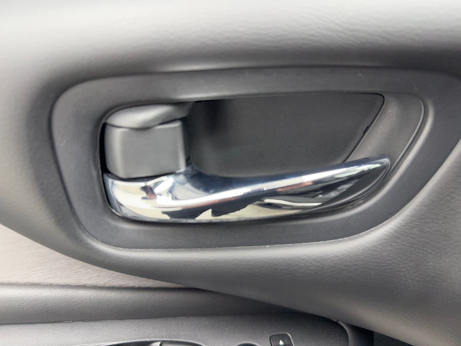 Used 2022 Nissan Murano SV FWD image 28