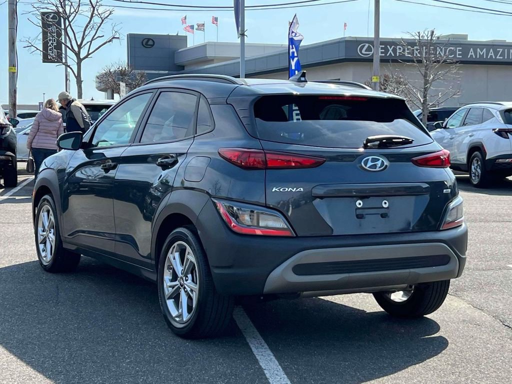 Used 2022 Hyundai Kona SEL w/ Convenience Package image 8