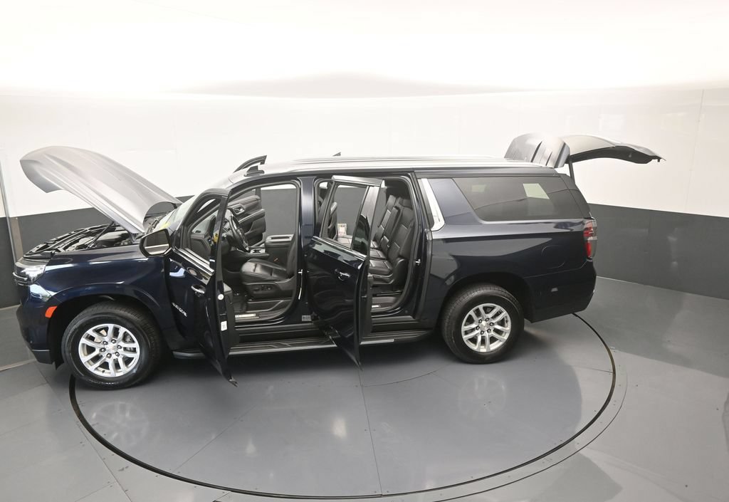 Used 2024 Chevrolet Suburban LT AWD/4WD image 67
