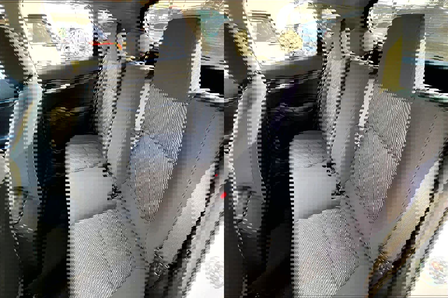 Used 2023 Kia Seltos LX image 18