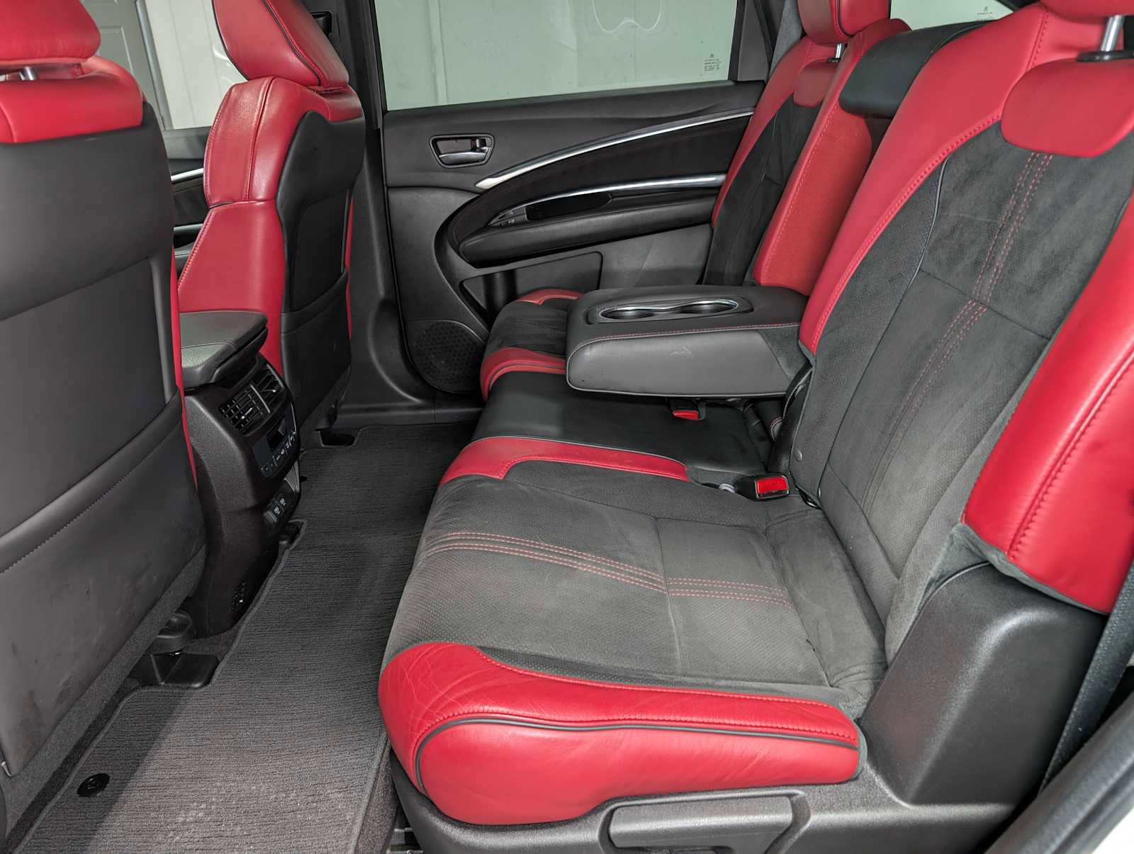 Used 2019 Acura MDX A-Spec image 24