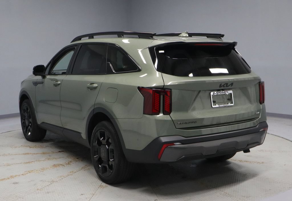 Used 2025 Kia Sorento SX AWD/4WD image 8