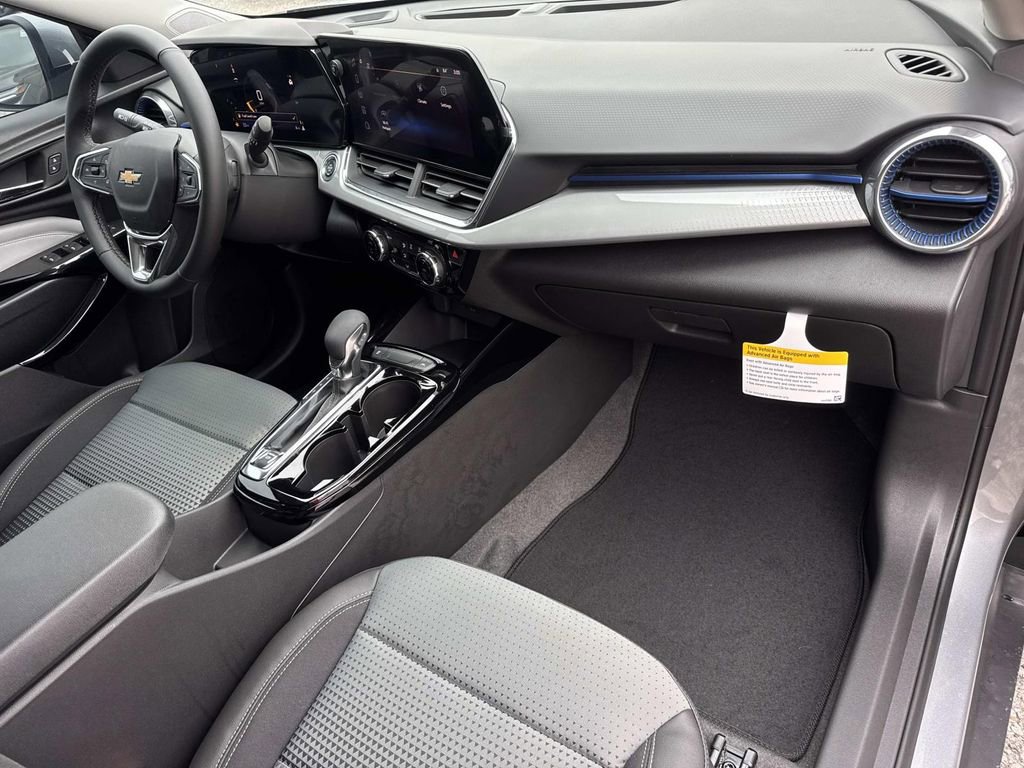 New 2026 Chevrolet Trax LT w/ Driver Confidence Package image 10