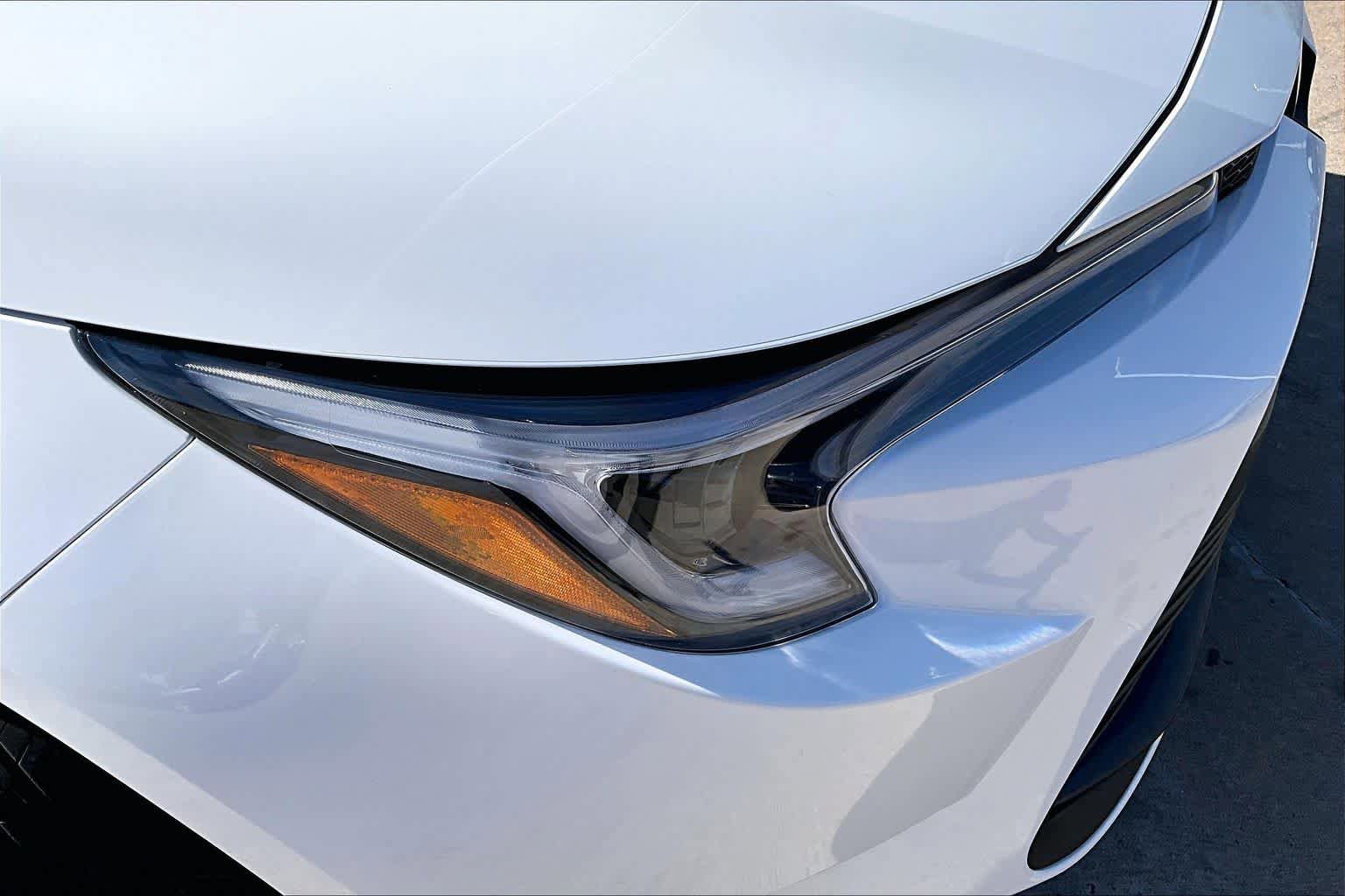 Used 2025 Toyota Corolla LE image 26