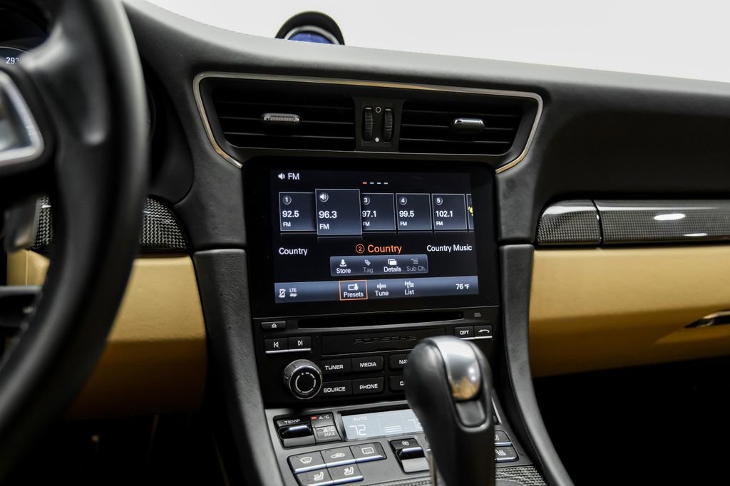 Used 2018 Porsche 911 Turbo image 24