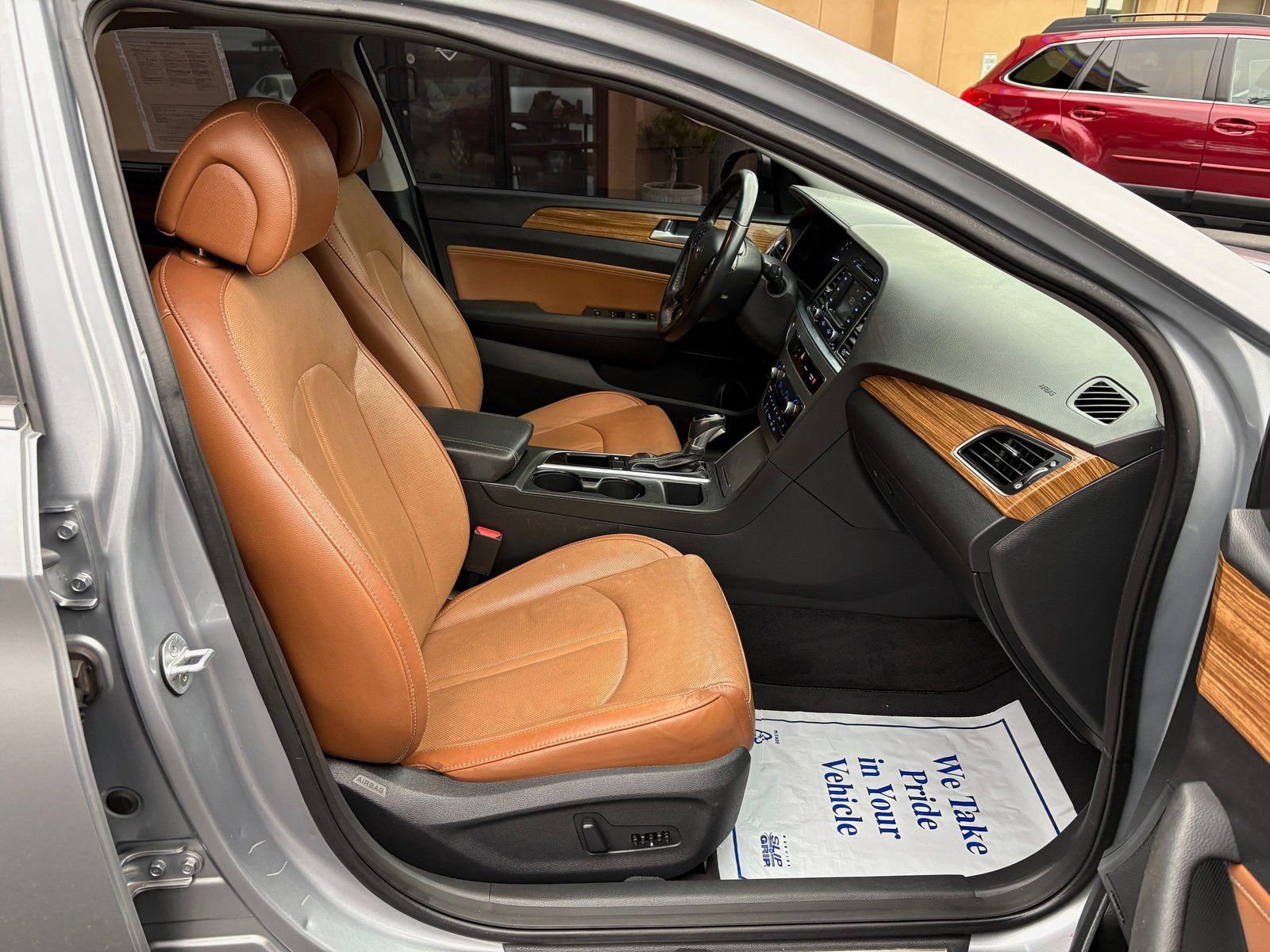 Used 2015 Hyundai Sonata Limited image 24