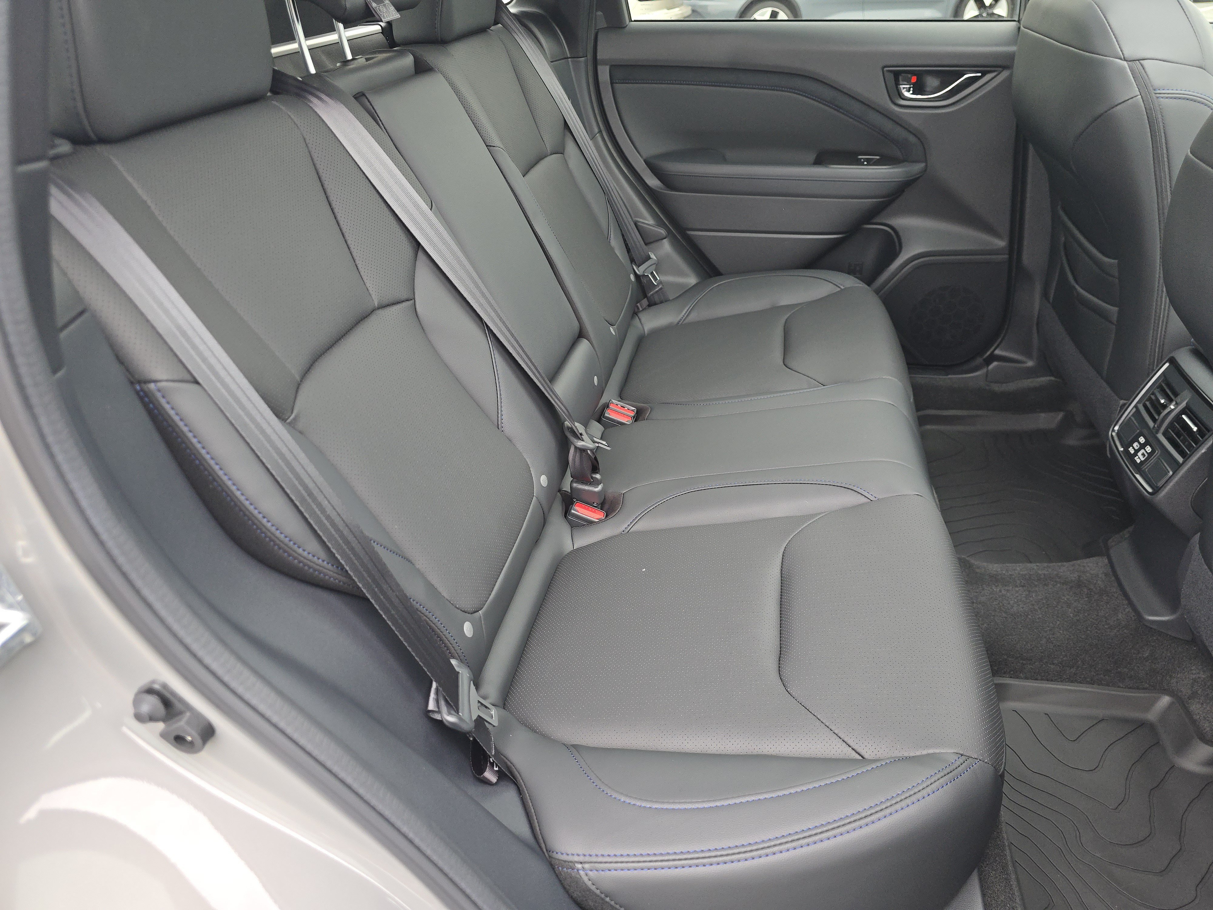 New 2026 Subaru Forester Premium AWD/4WD image 19