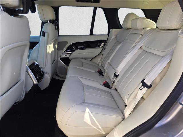 New 2026 Land Rover Range Rover SE image 16