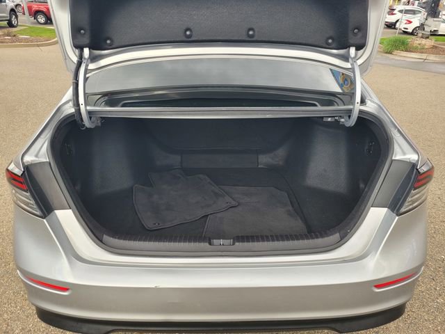 Used 2023 Honda Accord LX image 11