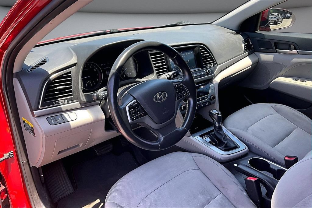Used 2017 Hyundai Elantra SE w/ SE A/T Tech Package 03 FWD image 17