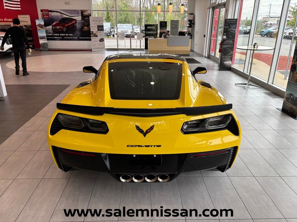 Used 2016 Chevrolet Corvette Z06 w/ 3LZ Preferred Equipment Group RWD image 7