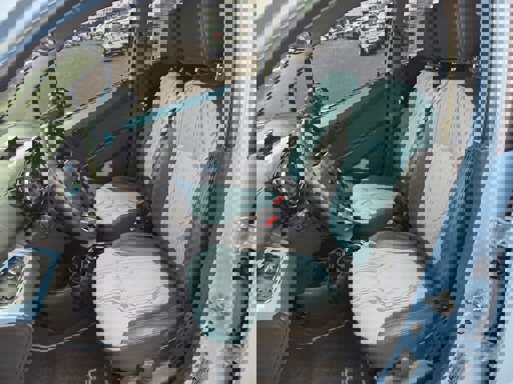 Used 2015 Chevrolet Spark LT image 4