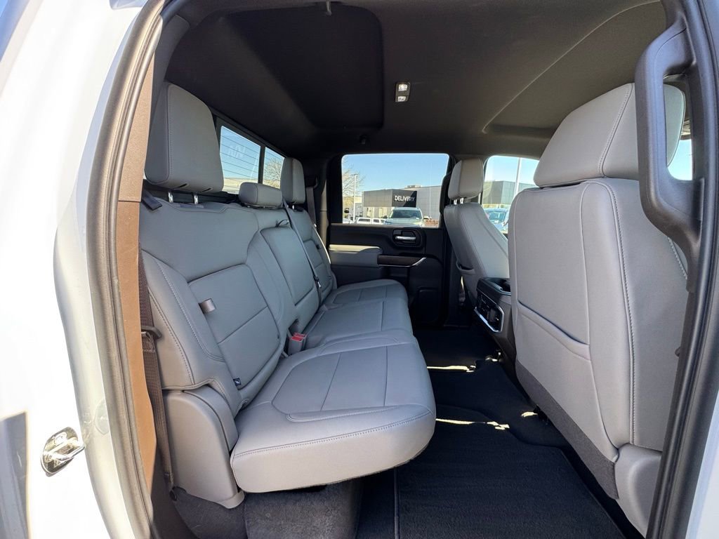 Used 2022 GMC Sierra 2500 SLT w/ SLT Convenience Package image 15