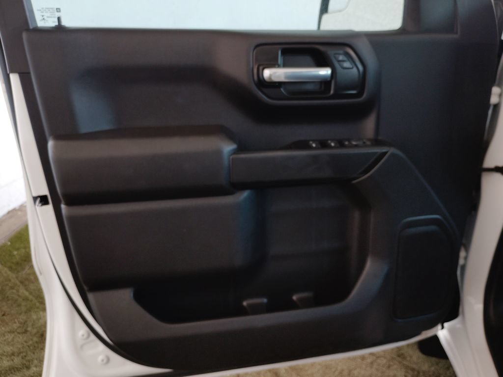 Used 2022 Chevrolet Silverado 1500 Custom RWD image 19