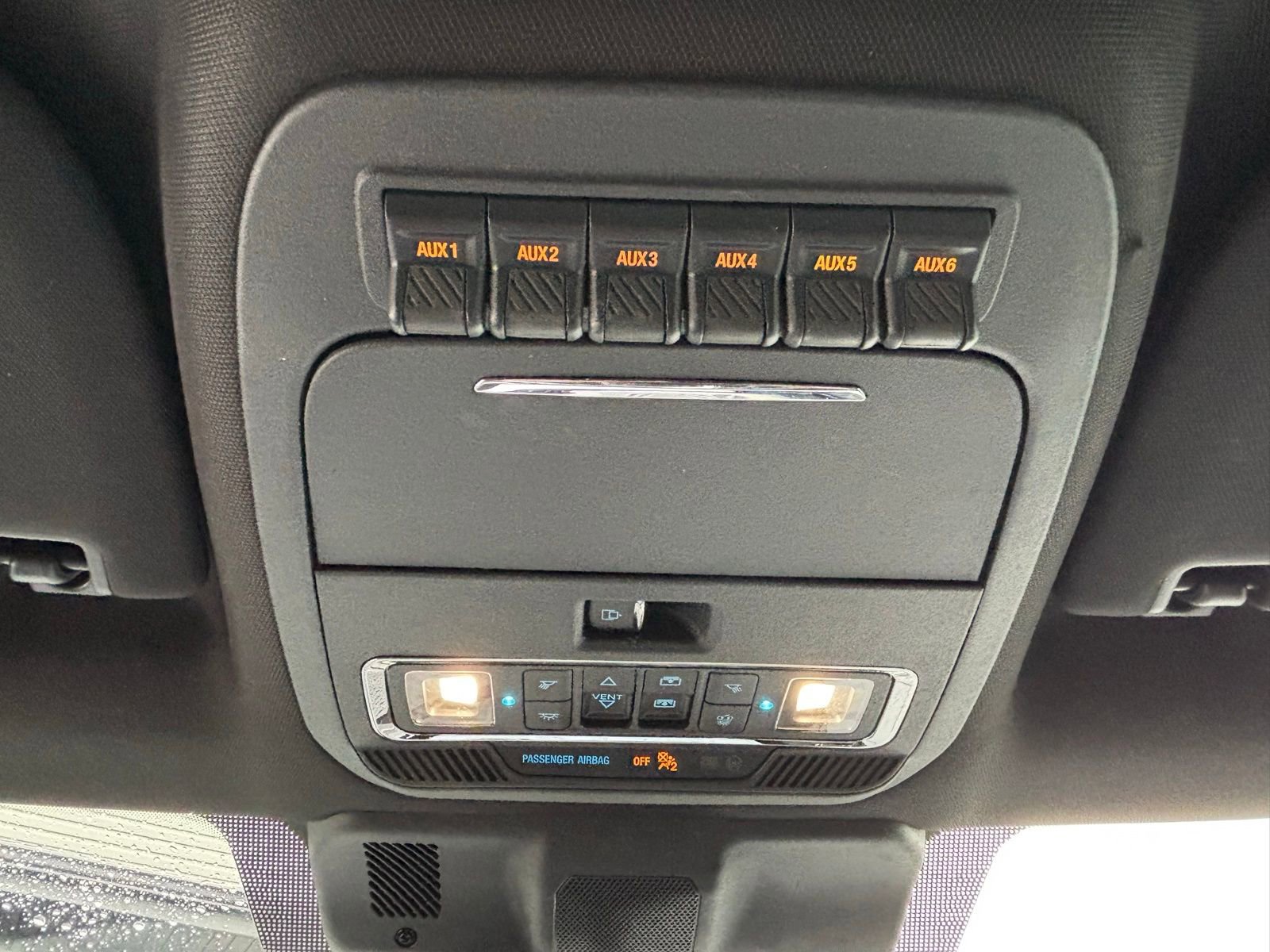 Used 2024 Ford F450 Platinum w/ FX4 Off-Road Package AWD/4WD image 20