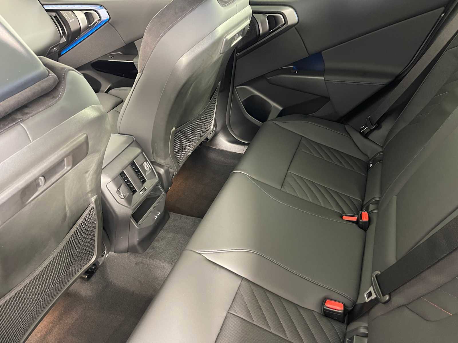 New 2026 BMW X3 M50 w/ Premium Package image 29