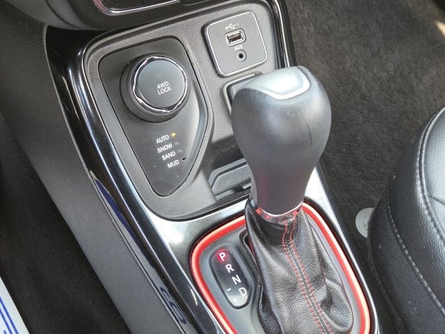 Used 2018 Jeep Compass Trailhawk w/ Navigation Group AWD/4WD image 21