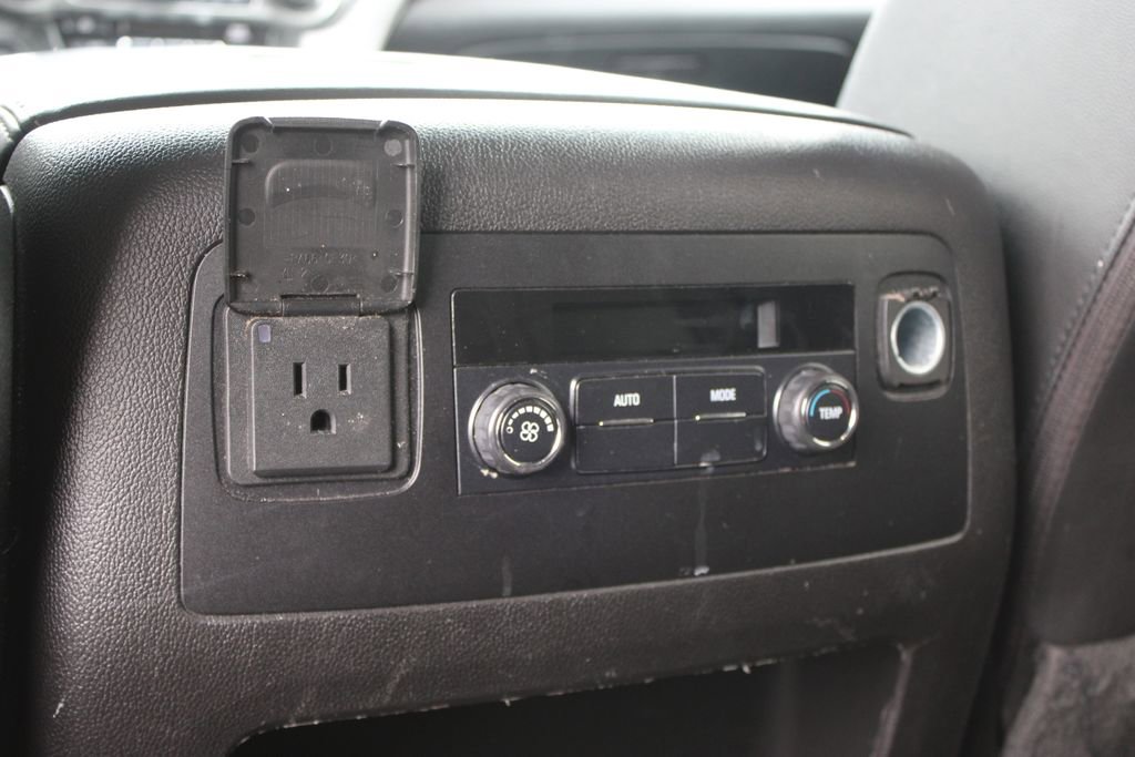 Used 2016 Chevrolet Tahoe LT RWD image 22